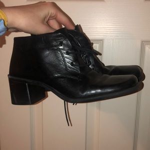 vintage black lace up heeled loafer booties sz 8.5